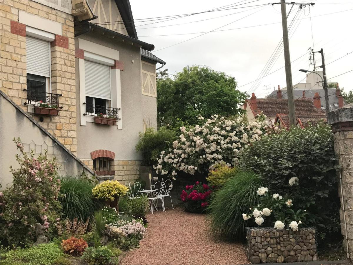 Chambre d'hôtes Le Cadran des Chauvelles Nevers Exterior foto