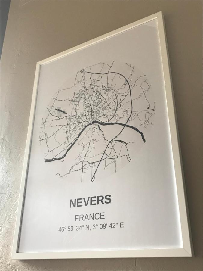 Chambre d'hôtes Le Cadran des Chauvelles Nevers Exterior foto