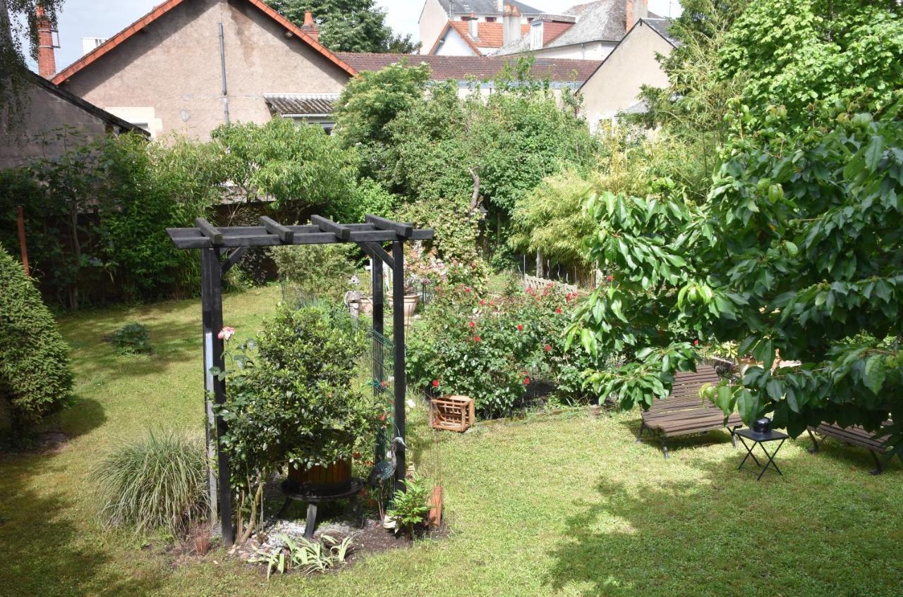 Chambre d'hôtes Le Cadran des Chauvelles Nevers Exterior foto